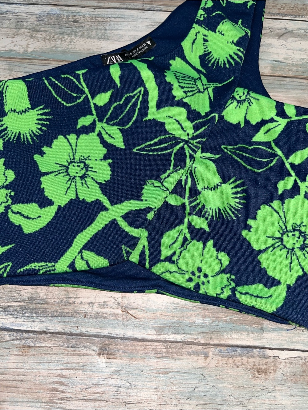 Zara One Shoulder Green Floral Crop Top NWT Small Tropical Resort Party - Picture 3 of 6